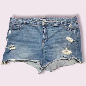 Old Navy plus size (26) distressed shorts